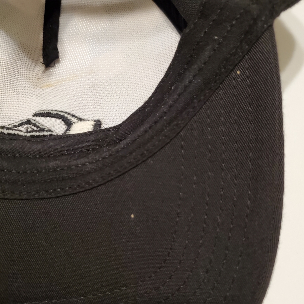 Quicksilver snap-back cap - Picture 4 of 7